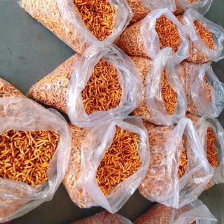THÈO LÈO MẶN