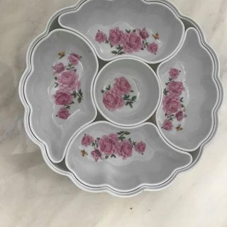 Hộp Mứt 5 Ngăn Hình Trái Táo