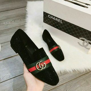 GIÀY MỌI NẠM ĐÁ VIỀN CỰC ĐẸP Mang cực êm chân - HÀNG QC FULL BOX