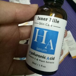Tinh chất HA cấp ẩm vitamin C Retinol trị mụn