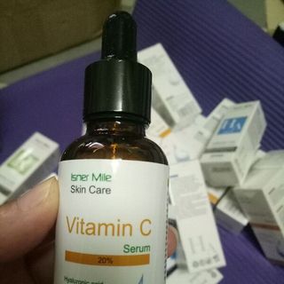 Tinh chất HA cấp ẩm vitamin C Retinol trị mụn