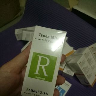 Tinh chất HA cấp ẩm vitamin C Retinol trị mụn