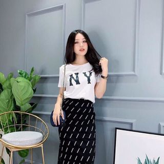 set áo in chữ phối váy in họa tiết giá sỉ