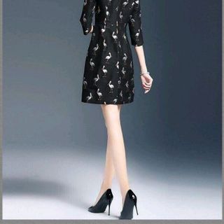 ĐẦM XOÈ HOẠ TIẾT