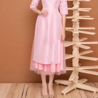 SET ÁO DÀI LỤA  TRƠN PHỐI LƯỚI KÈM CHÂN VÁY