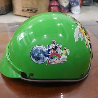 Nón bảo hiểm cho bé