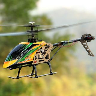 Máy bay điều khiển V912 không chỏi than