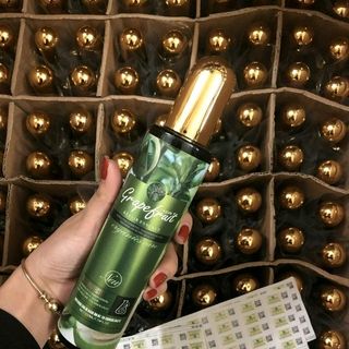 Xịt dưỡng tóc tinh dầu bưởi