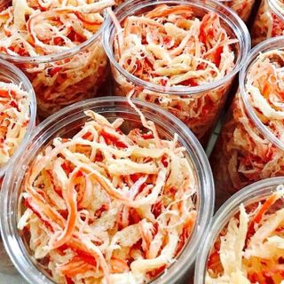 Mực xé sợi hấp nước dừa