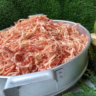 Mực xé sợi hấp nước dừa