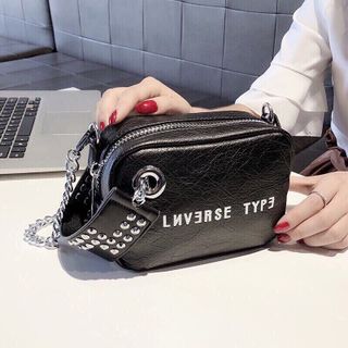 Túi vuông quai tán đinh chất da mềm Size 25cm