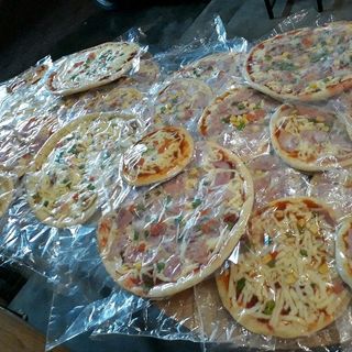 pizza cấp đông