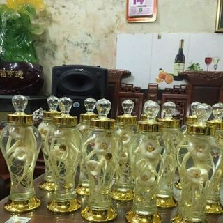 rượu đình lăng điêu khắc