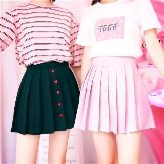 chân váy xếp ly phối nút