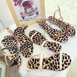 giày sandal phối da beo