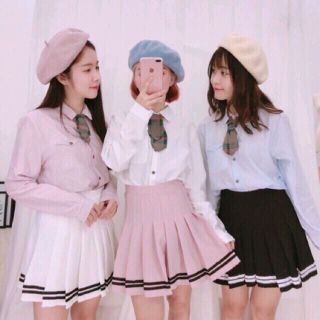 chân váy phối viền