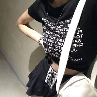 chân váy phối dây trước