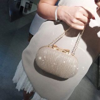 có đá du tiệc