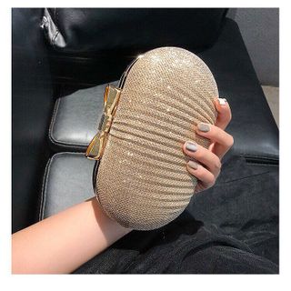 có đá du tiệc