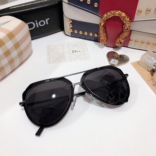mắt kính cao cấpppp