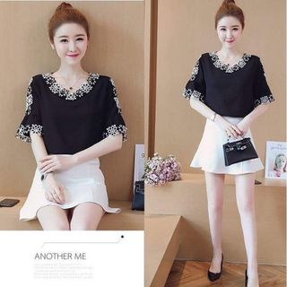 Áo kiểu viền ren hoa tay ngắn