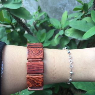 vòng lách tay gỗ sưa