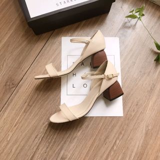 Giày sandal gót trụ 5p đẹp và cực sang