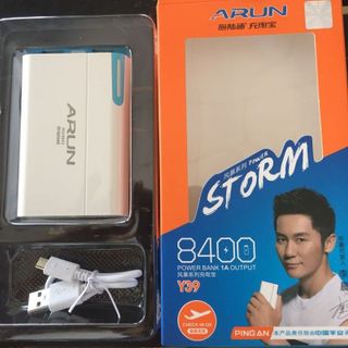Pin sạc dự phòng - ARUN 8400 mAh