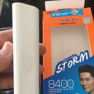 Pin sạc dự phòng - ARUN 8400 mAh