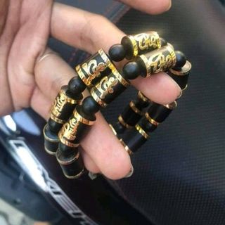 007 - Vòng tay trầm hương