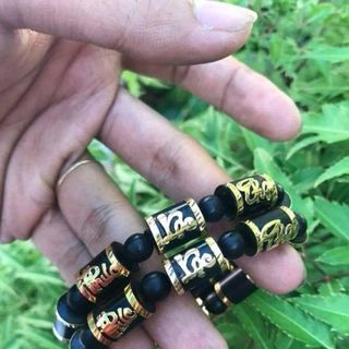 007 - Vòng tay trầm hương