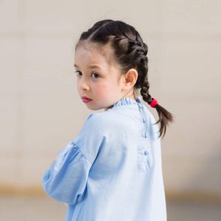 Đầm xếp ly cổ tay dài