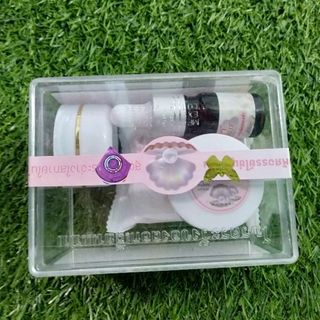 bộ đặc trị nám sạm và tàn nhang mụn trắng da YANHEE THÁI