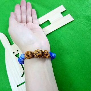 chuỗi đeo tay phong thủy giá sỉ 15k 1 chuỗi mẫu y hình vì hình tự chụp