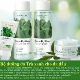 bộ trị mụn trà xanh