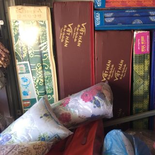 nệm bình dân 1m6 5 phân