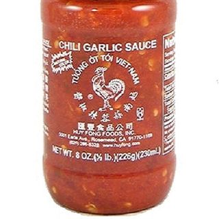 TƯƠNG ỚT TỎI BẰM SRIRACHA 230ML giá sỉ