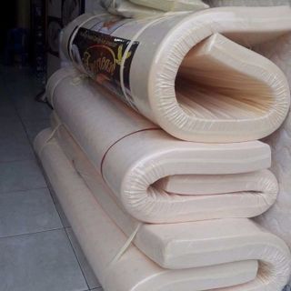 NỆM CAO SU NON 1M2-10P