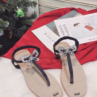 giày sanda cánh bướm