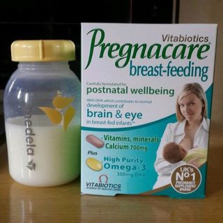 Vitamin tổng hợp cho mẹ Pregnacare breast-feeding