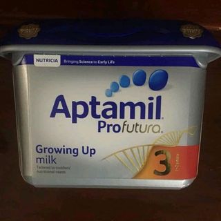 Sữa cho trẻ sơ sinh Aptamil Profuturo