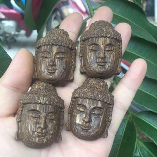 mặt phật tổ trầm hương