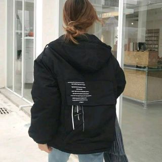 kaki nón có túi hộp sau lưng
