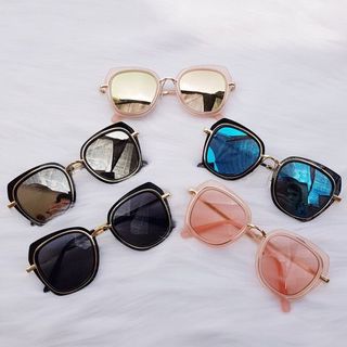 Kính ah301 cực teen