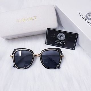 Kính ah301 cực teen