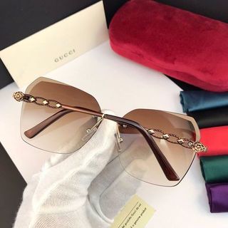 kính 6885 siêu sang chảnh