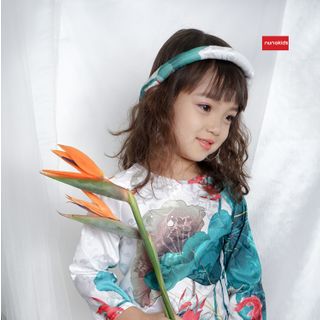 Áo dài hoa sen gấm Nhật Nunakids