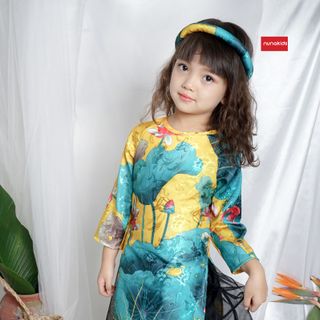 Áo dài hoa sen gấm Nhật Nunakids