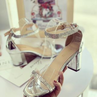 giày sandal cao got vuông