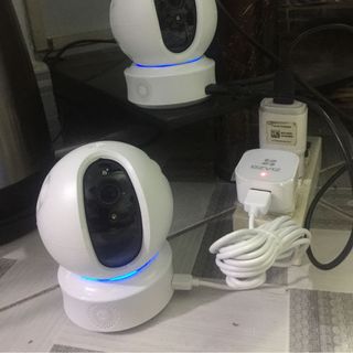 Camera xoay 360 độ Ezviz CS-CV246 720p báo động
